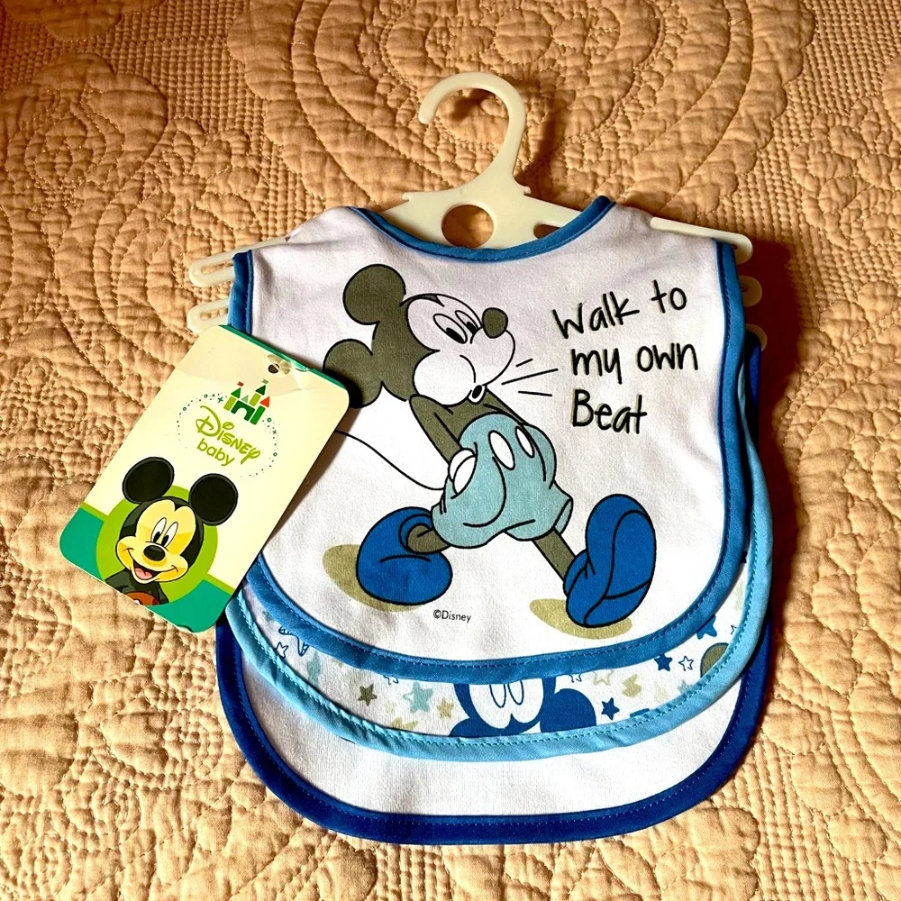 A PACK OF 3 MICKEY MOUSE BABY BOY BIBS